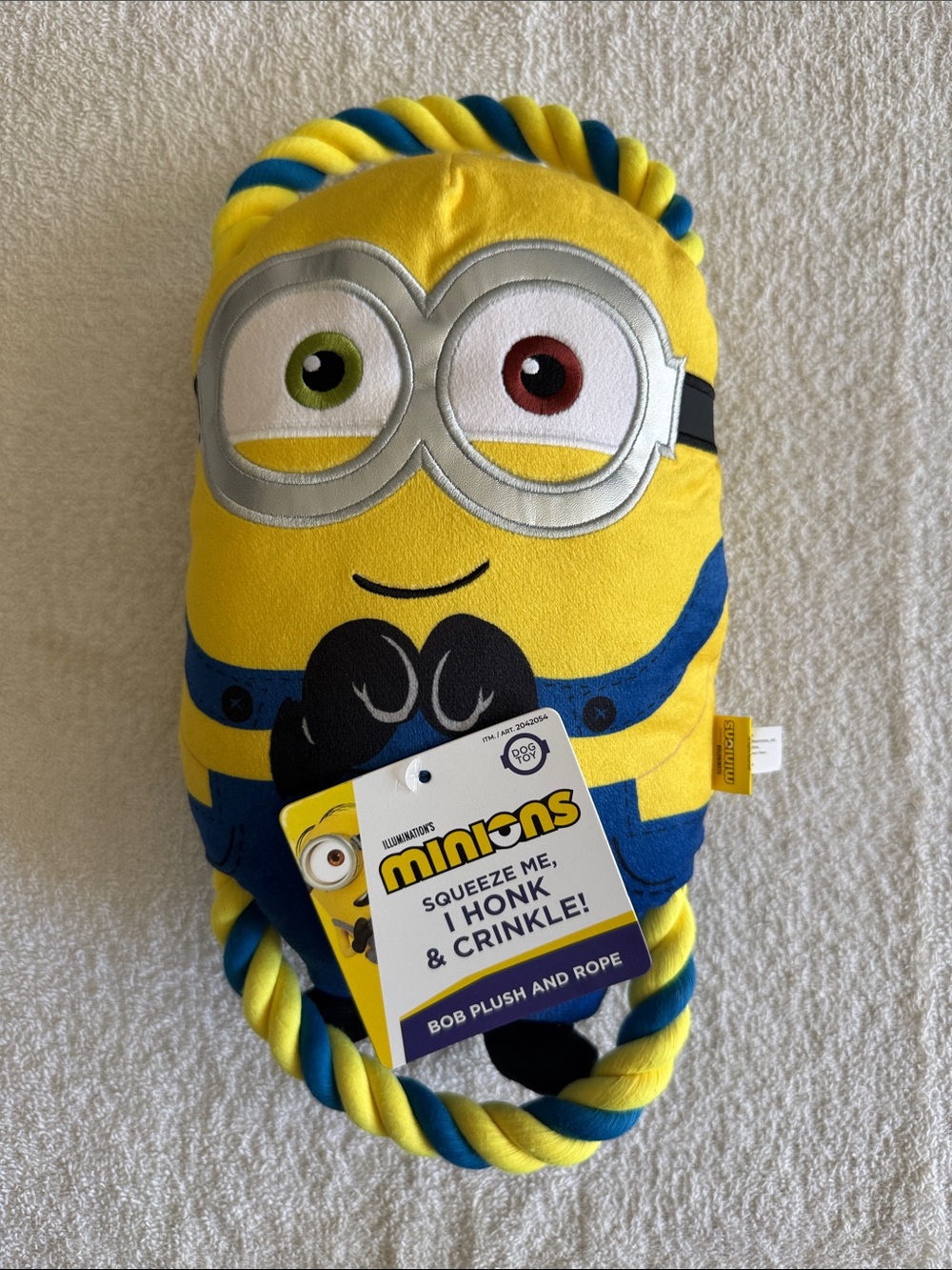 Universal Minions Bob Yellow Plush Rope Dog Toy - Squeeze, Honk & Crinkle